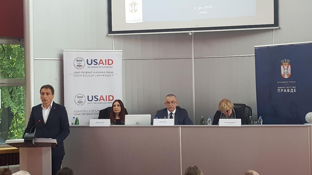 Трећи Округли сто о радном тексту Стратегије развоја правосуђа за период 2019-2024. године у Нишу - Извор: Министарство правде