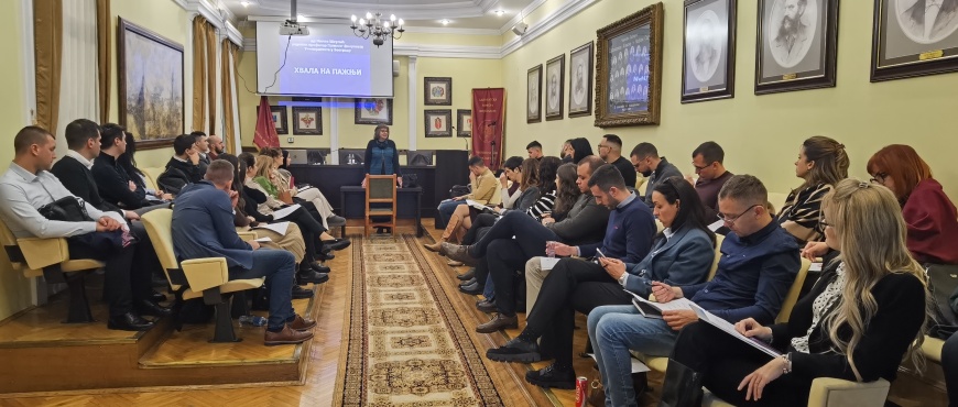 Малолетници као учиниоци кривичних дела и малолетна лица оштећена кривичним делом