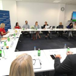 Consideration of the specialization of judges and prosecutors in environmental cases 7