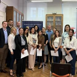 Свечана додела уверења о положеном завршном испиту корисницима почетне обуке - слика 1