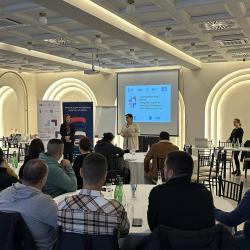 Safety is not a choice: Risk assessment and the role of institutions in preventing violence 4