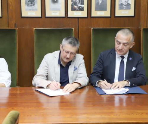 Potpisan protokol o saradnji između Pravnog fakulteta Univerziteta u Beogradu i Pravosudne akademije, usmeren na profesionalno usavršavanje i afirmaciju mladih pravnika - Izvor: Pravni fakultet Univerziteta u Beogradu