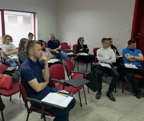 Примена начела парничног поступка у циљу остварења права странака на суђење у разумном року